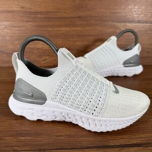 Nike React Phantom Run Flyknit 2 Running Shoes Slip-On Women’s Size 5 Sneakers